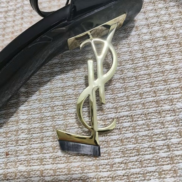 SAINT LAURENT Black Patent Leather Heeled Sandals - Picture 6 of 9